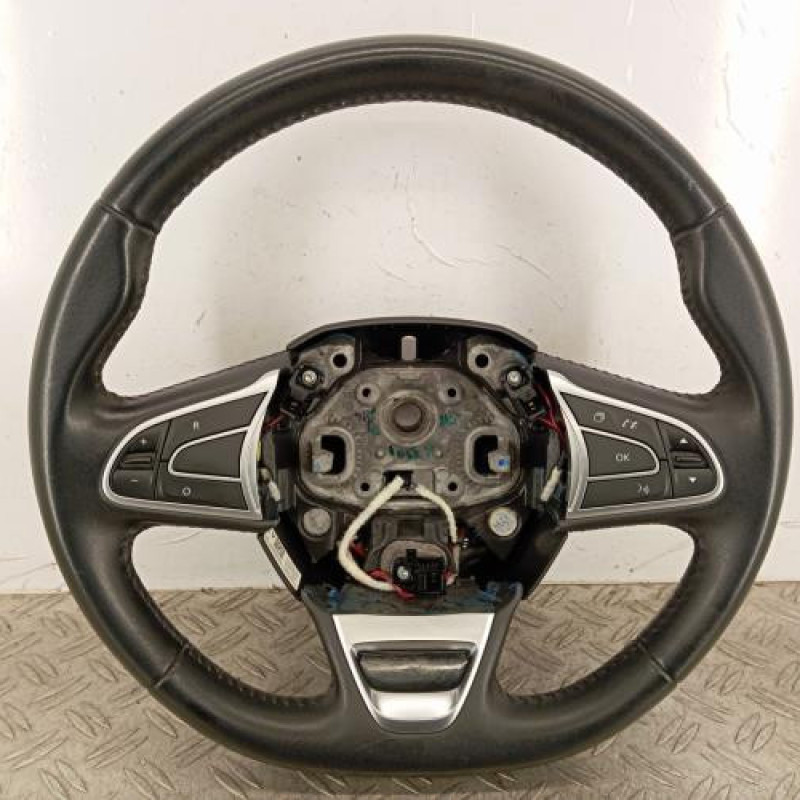 Volant RENAULT MEGANE 4