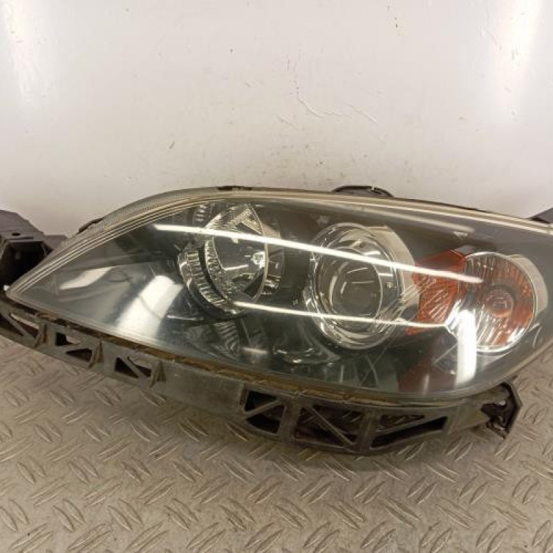 Optique avant principal gauche (feux)(phare) MAZDA 3 1