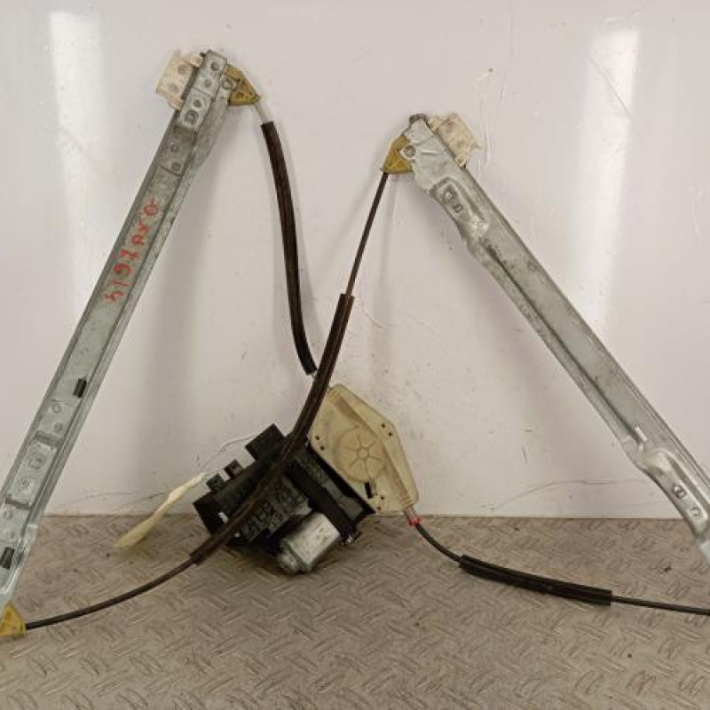 Leve vitre electrique avant gauche CITROEN C4 PICASSO 1