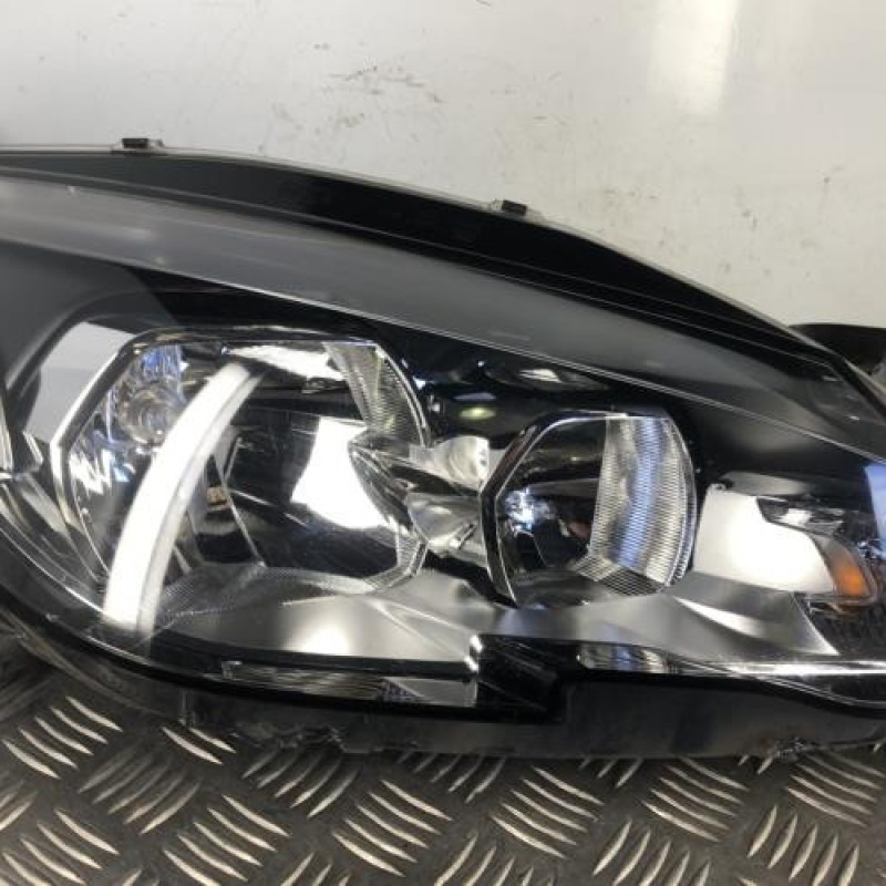 Optique avant principal droit (feux)(phare) PEUGEOT 308 2