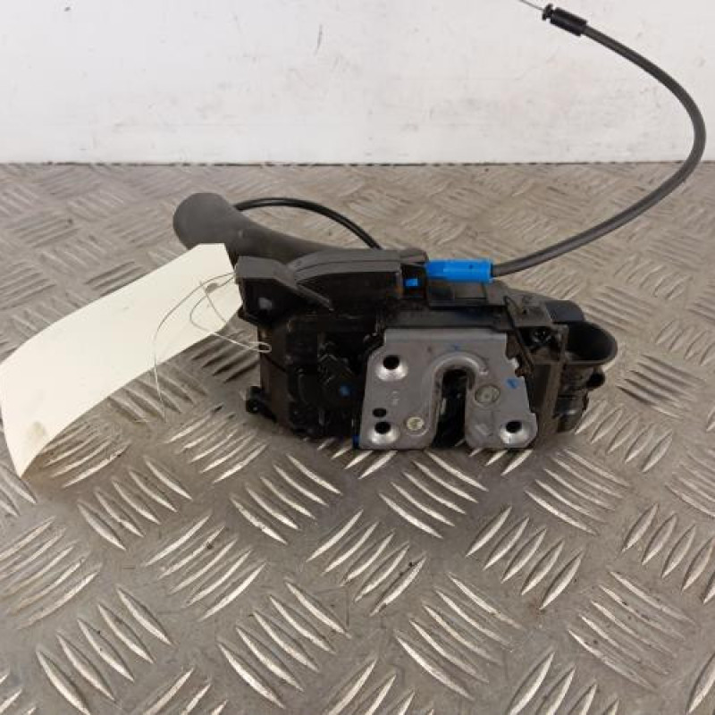 Serrure avant gauche RENAULT MEGANE 3