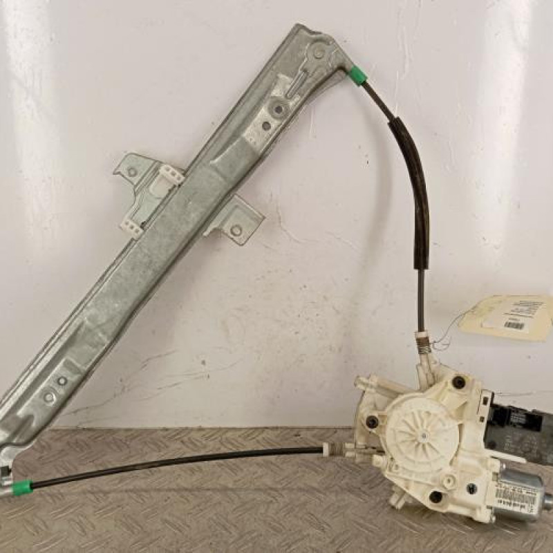 Leve vitre electrique avant droit PEUGEOT 407