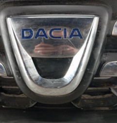 Calandre DACIA DUSTER 1