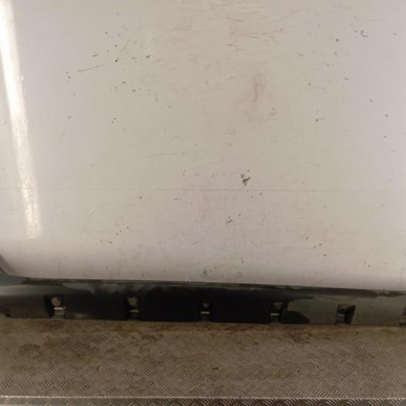 Bas de caisse droit DACIA DUSTER 1