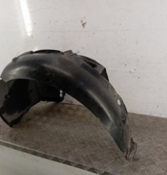 Pare boue avant gauche RENAULT CLIO 2