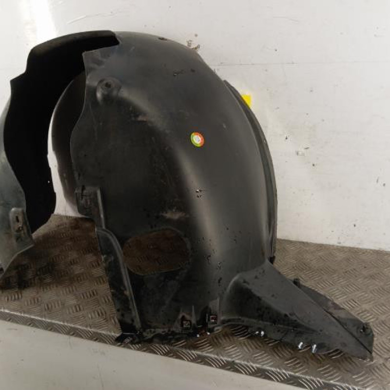 Pare boue avant gauche SEAT LEON 2