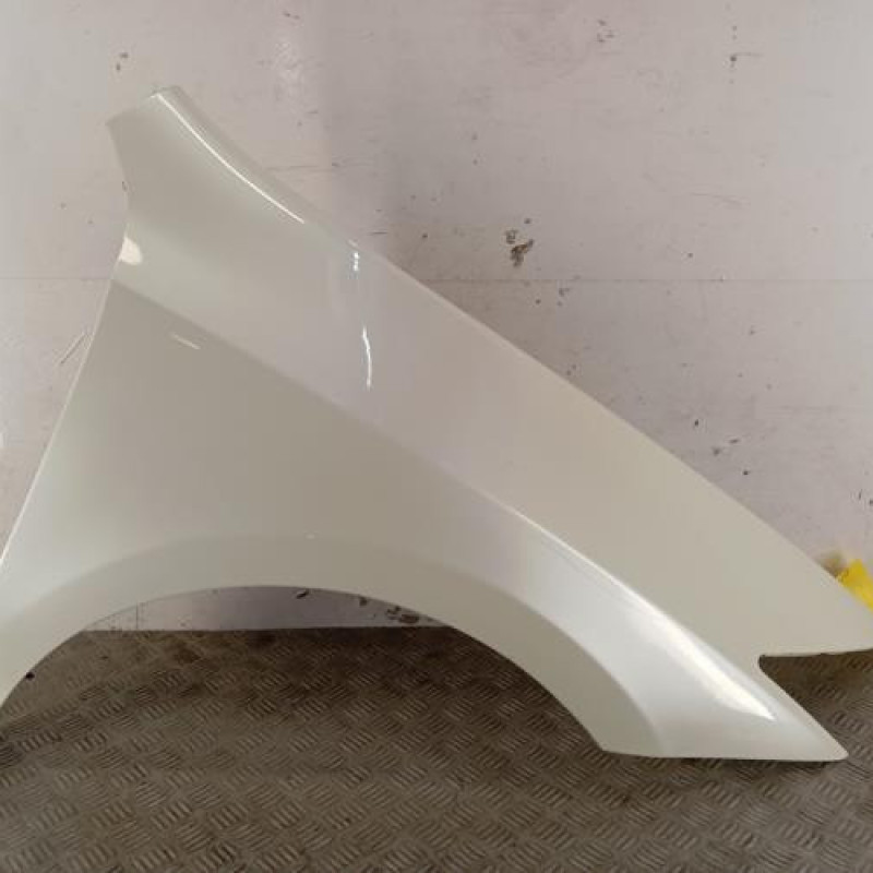 Aile avant droit RENAULT LAGUNA 3