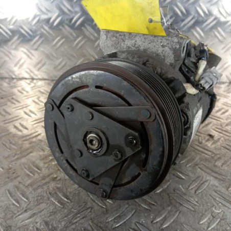 Compresseur clim RENAULT LAGUNA 3 Photo n°1