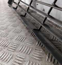 Grille de pare choc OPEL VIVARO 2 Photo n°3