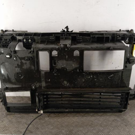 Face avant RENAULT MEGANE 4 Photo n°1