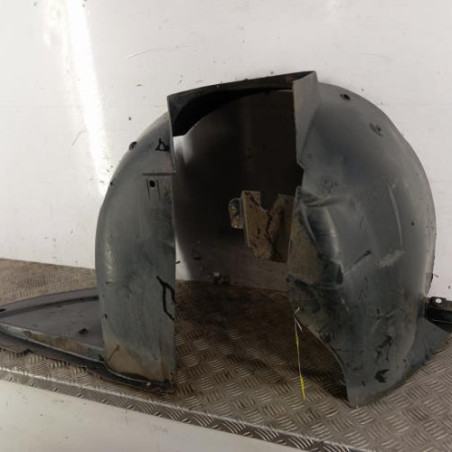 Pare boue avant droit PEUGEOT 307