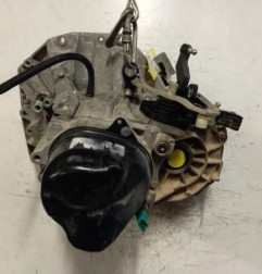 Boite de vitesses RENAULT CLIO 4 Photo n°3