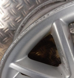 Jante RENAULT CLIO 3 Photo n°4